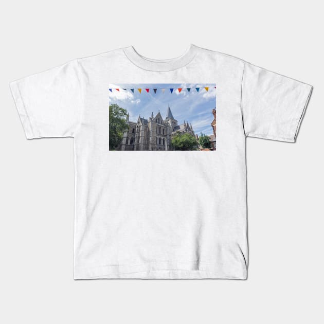 Rochester Cathedral, Medway, Kent Kids T-Shirt by TDArtShop